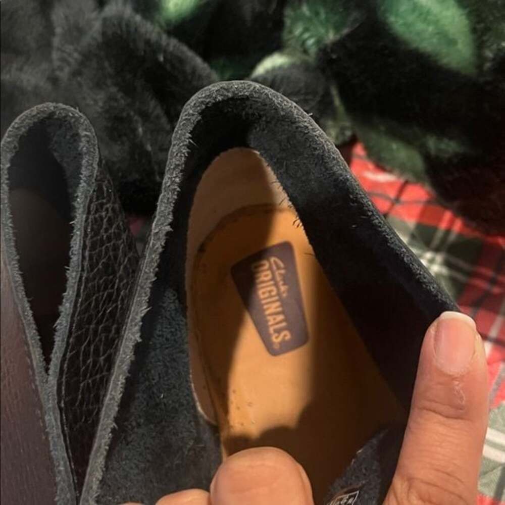 CLARKS DESERT BOOT - NAVY LEATHER 11.5 - Picture 3 of 7